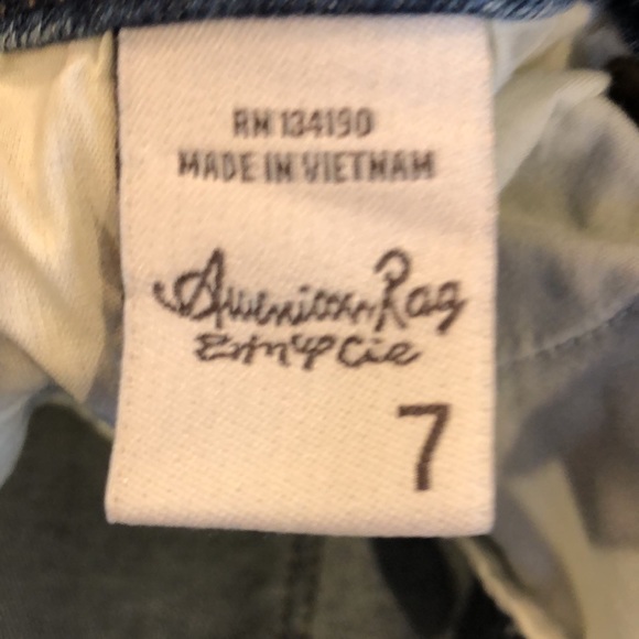 EUC American Rag distressed jeans juniors size 7 - Picture 7 of 8